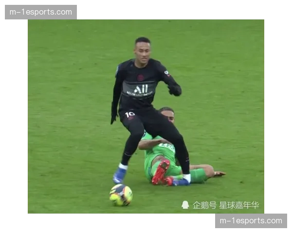 人物通讯：从洗碗工到法甲主力——阿雅克肖后卫的励志故事